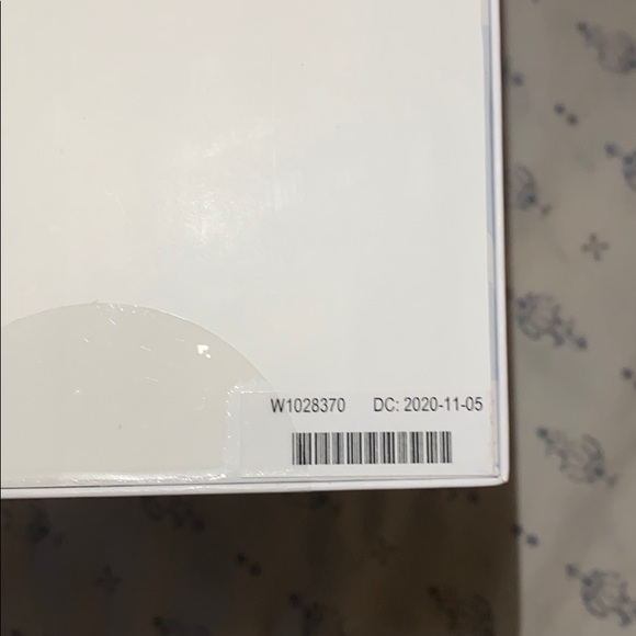 BRAND NEW, unopened box, NUFACE TRINITY - Picture 5 of 6